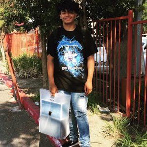 Meet your Posher, Javier